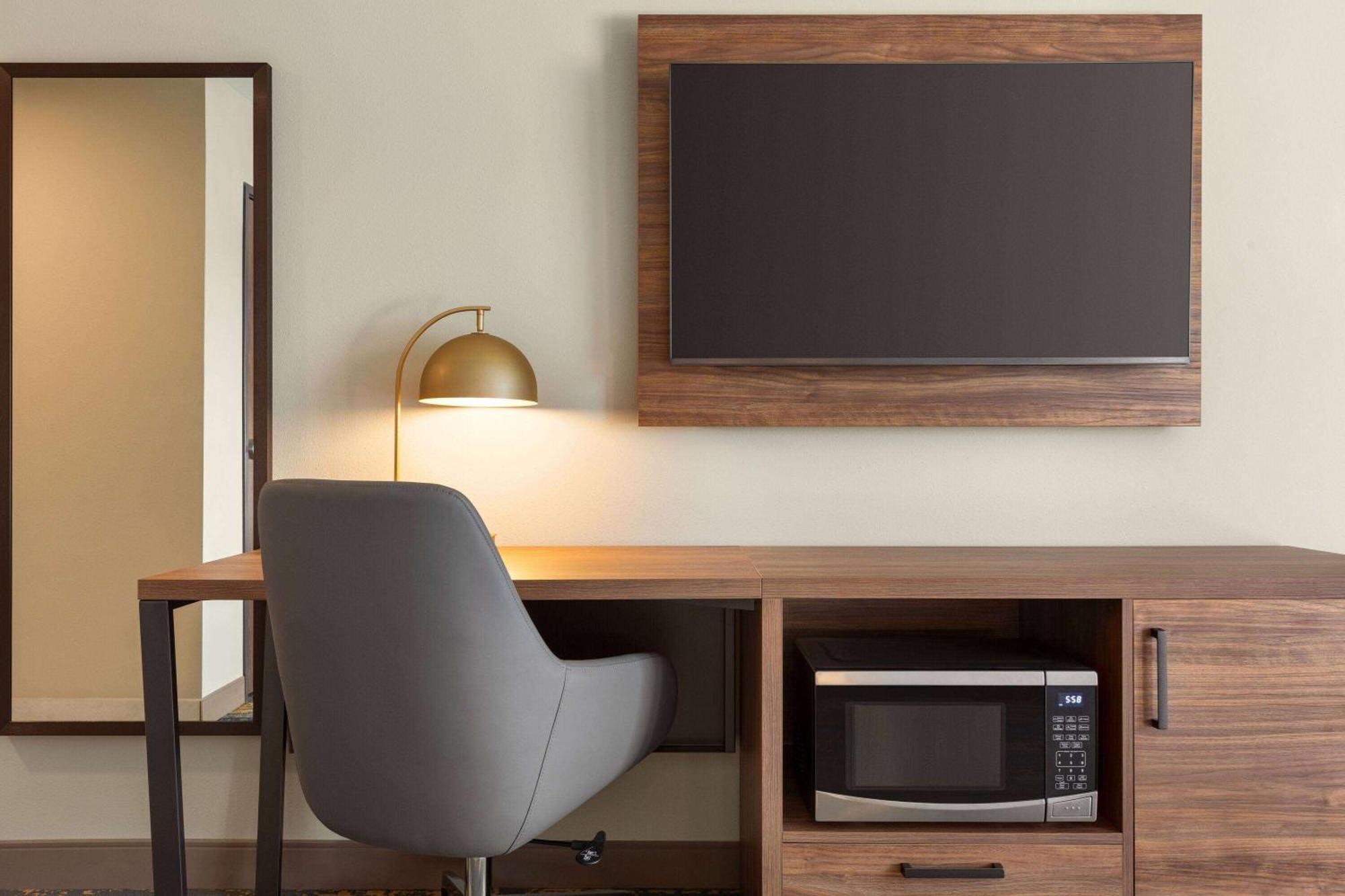 La Quinta Inn By Wyndham Columbia Ne Fort Jackson エクステリア 写真