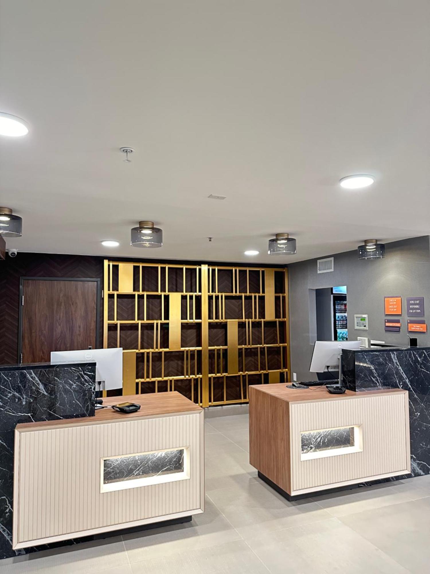 La Quinta Inn By Wyndham Columbia Ne Fort Jackson エクステリア 写真