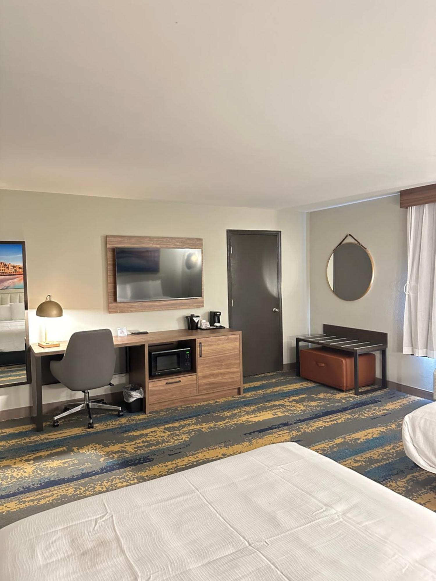 La Quinta Inn By Wyndham Columbia Ne Fort Jackson エクステリア 写真